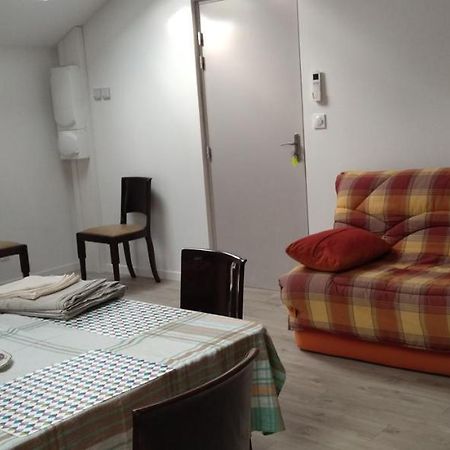 Lou Coucut Apartment Dolmayrac ภายนอก รูปภาพ